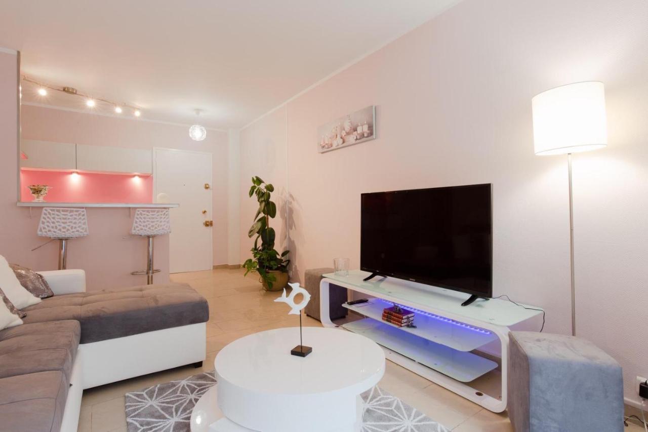 Magnifique 2 Pieces Palm Bord Apartamento